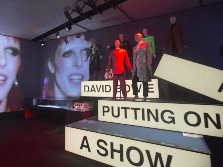 Expo-David-Bowie-is-on-y-a-ete-on-vous-dit-tout.png